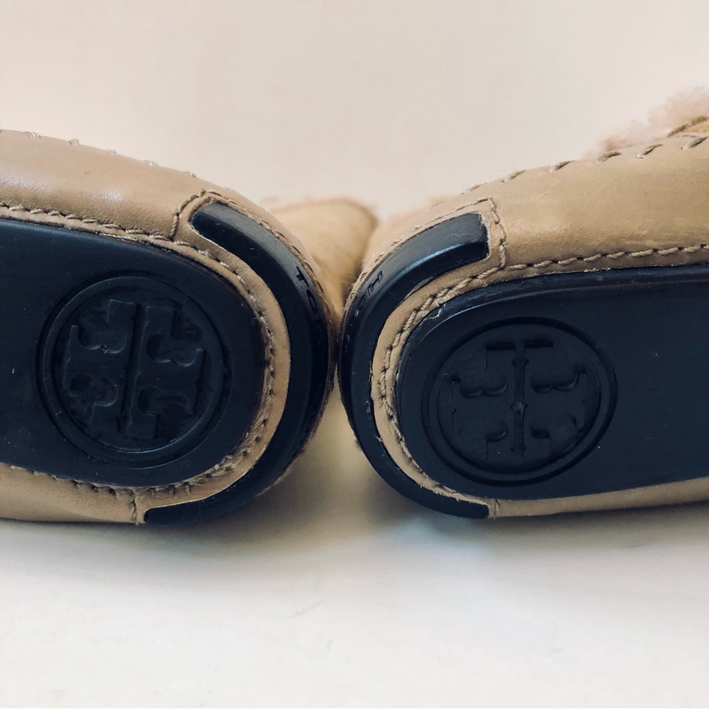 Tory Burch Suede & Leather Moccasin Boots Gently Used Size 6-1/2 - Picture 4 of 9